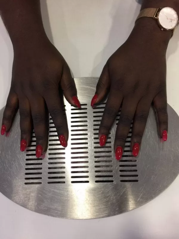 Ongles en résine, Bordeaux, L'Onglerie Bordeaux Chartrons