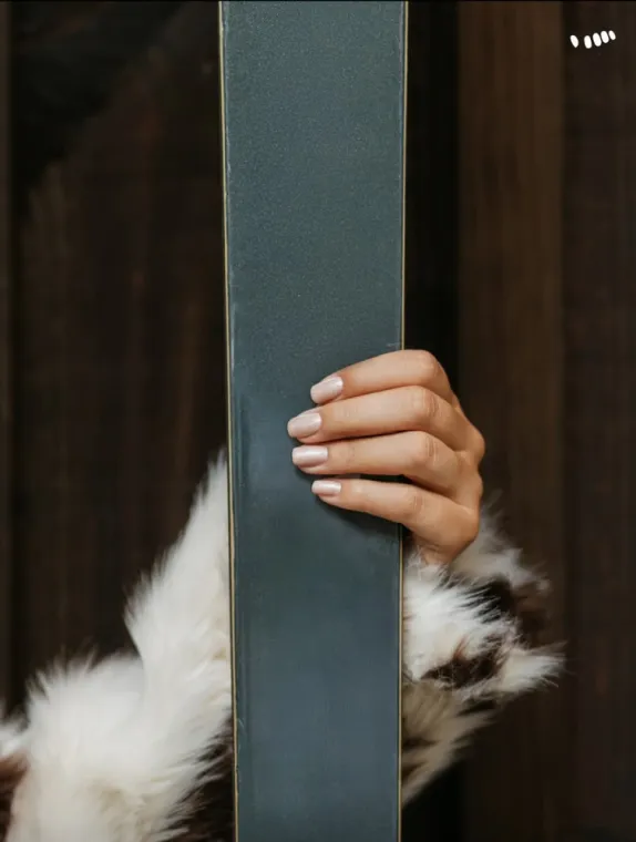 Beige givré ! , Bordeaux, L'Onglerie Bordeaux Chartrons