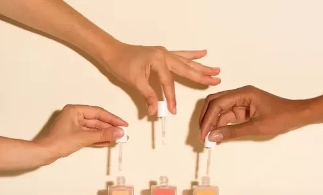 Produits de Soin des Ongles , Bordeaux, L'Onglerie Bordeaux Chartrons
